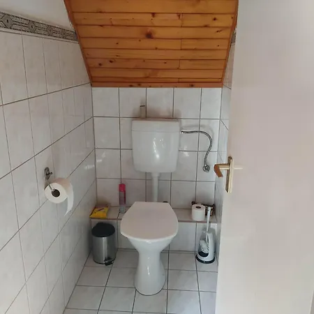 Pipacs Haz Holiday home Balatonlelle