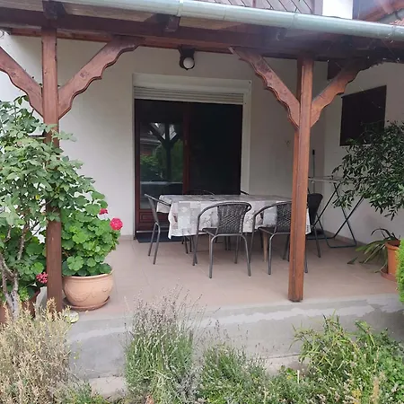 Holiday home Pipacs Haz Balatonlelle